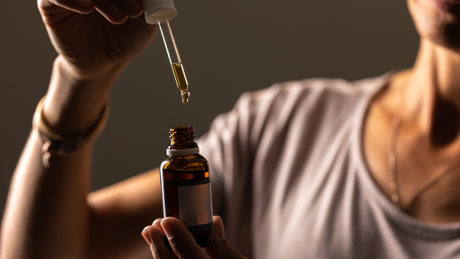 231018-cannabis-menopause-teaser16x9-1600px.jpg